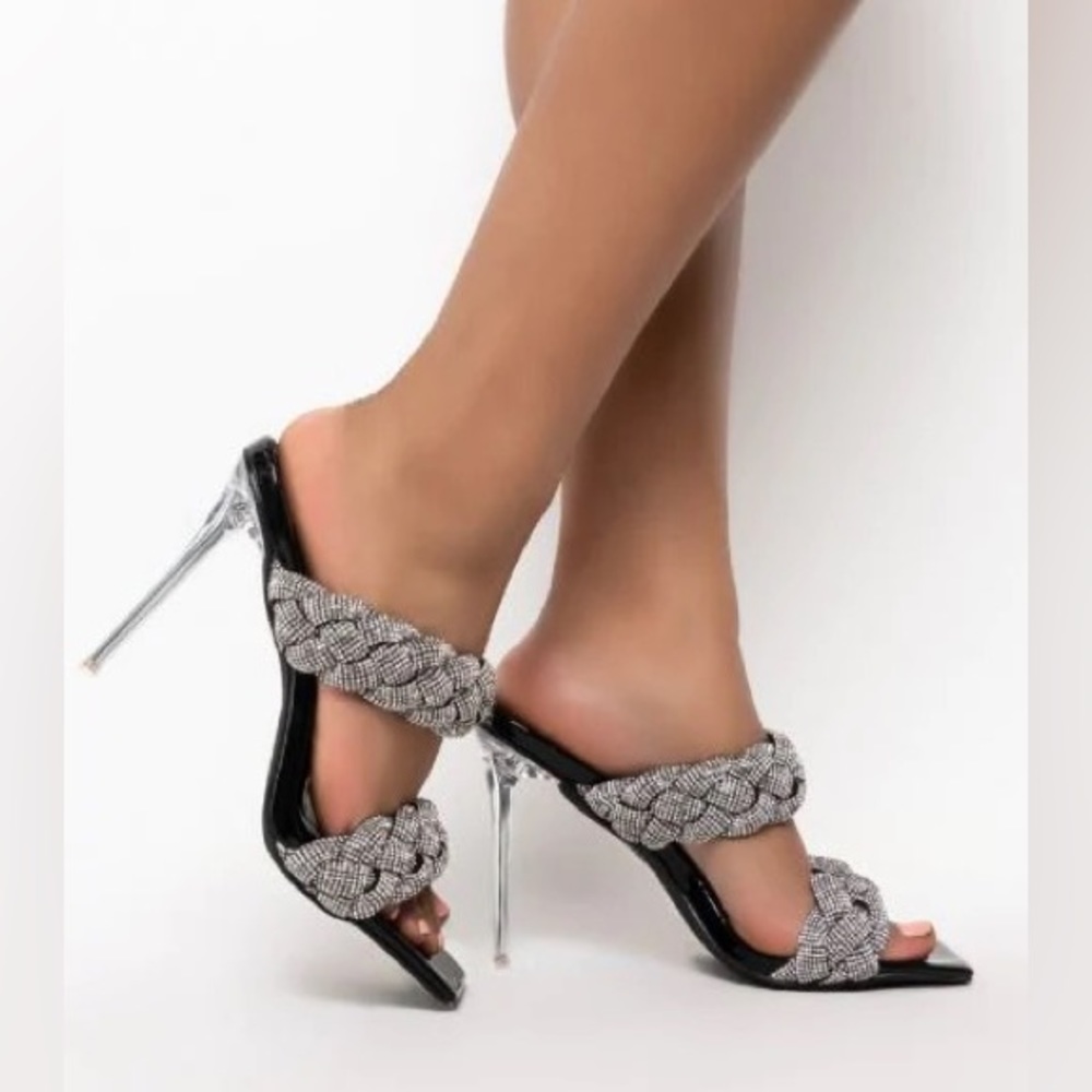 GRACE BLACK SANDAL